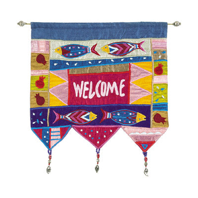 English Color Welcome Fish Wall Hanging