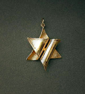 Folded Star of David Pendant | Judaica Square Lakewood