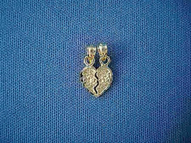 Petite Mizpah Pendant — alternate view | Judaica Square Lakewood