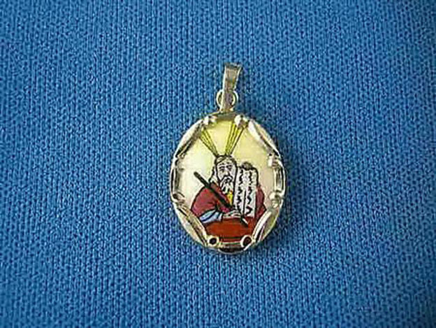 Moses Medallion (Medium) Pendant — alternate view | Judaica Square Lakewood