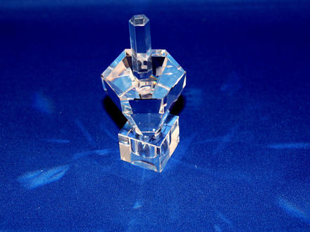 Star of David Crystal Dreidel — detail | Judaica Square Lakewood