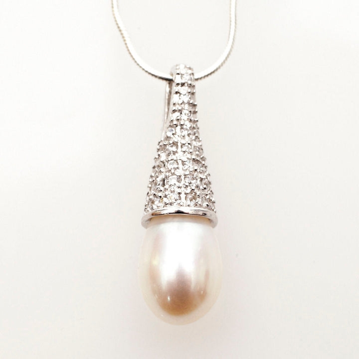 Sheba`s Surprise Pendant
