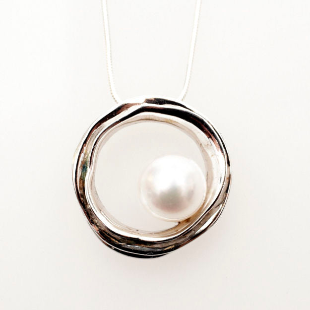Circle of Life Pendant — alternate view | Judaica Square Lakewood
