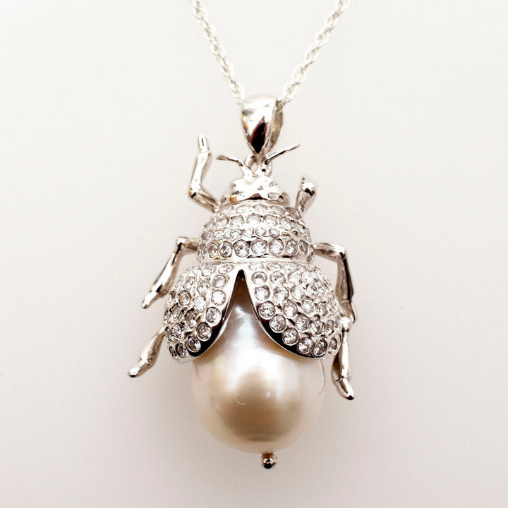 Bee My Honey Pendant (P113)