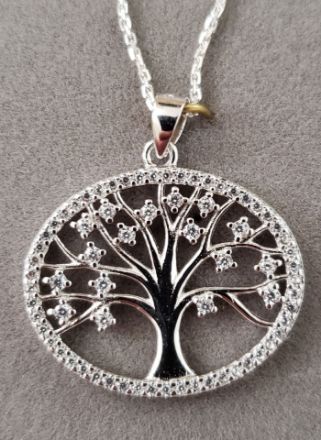 S330 Oval Tree of Life with CZ leaves