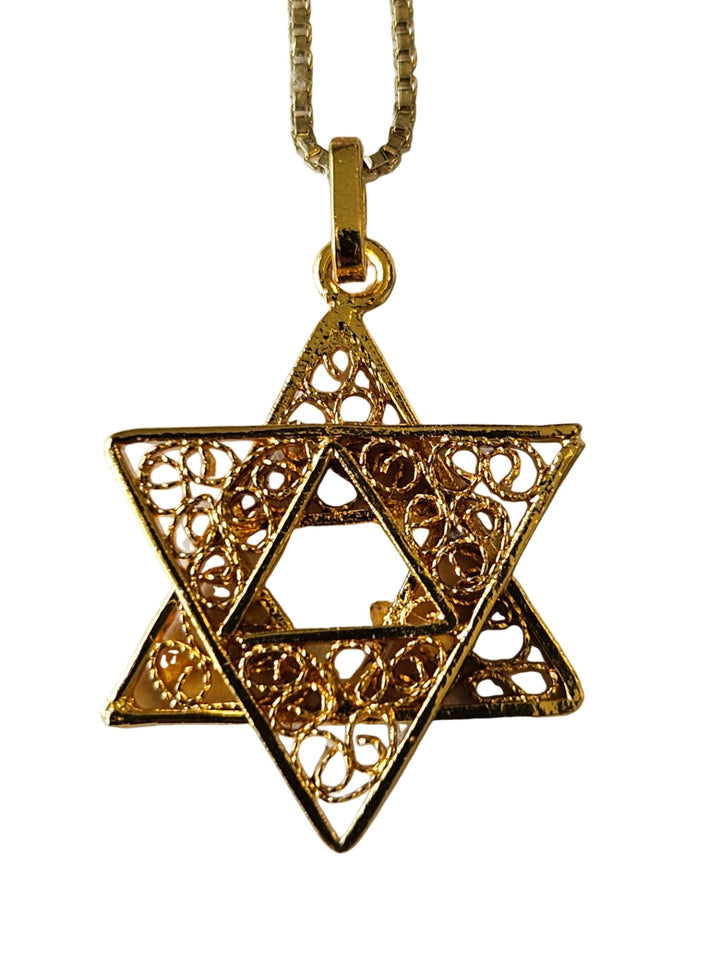 Golden Lace Star of David Hancrafted Filigree Star Pendant