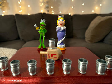 Kermit and Miss Piggy menorah — Muppets chess figures on a small painted plaque | Judaica Square Lakewood