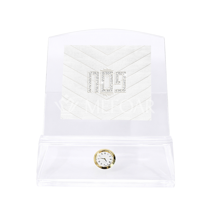 Seder Saver Haggadah Stand -  VELLANO Collection - Haggadah Shtenders