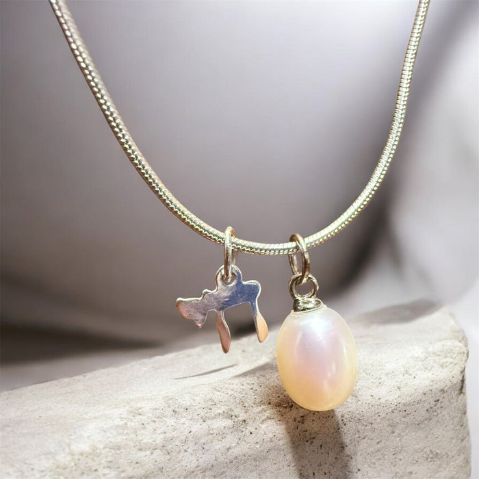 Sterling silver chai necklace — Hebrew charm with pearl bead | Judaica Square Lakewood