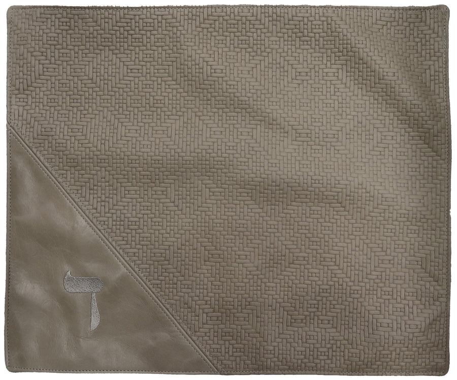 Personalization preview — Regal Leather Challah Cover