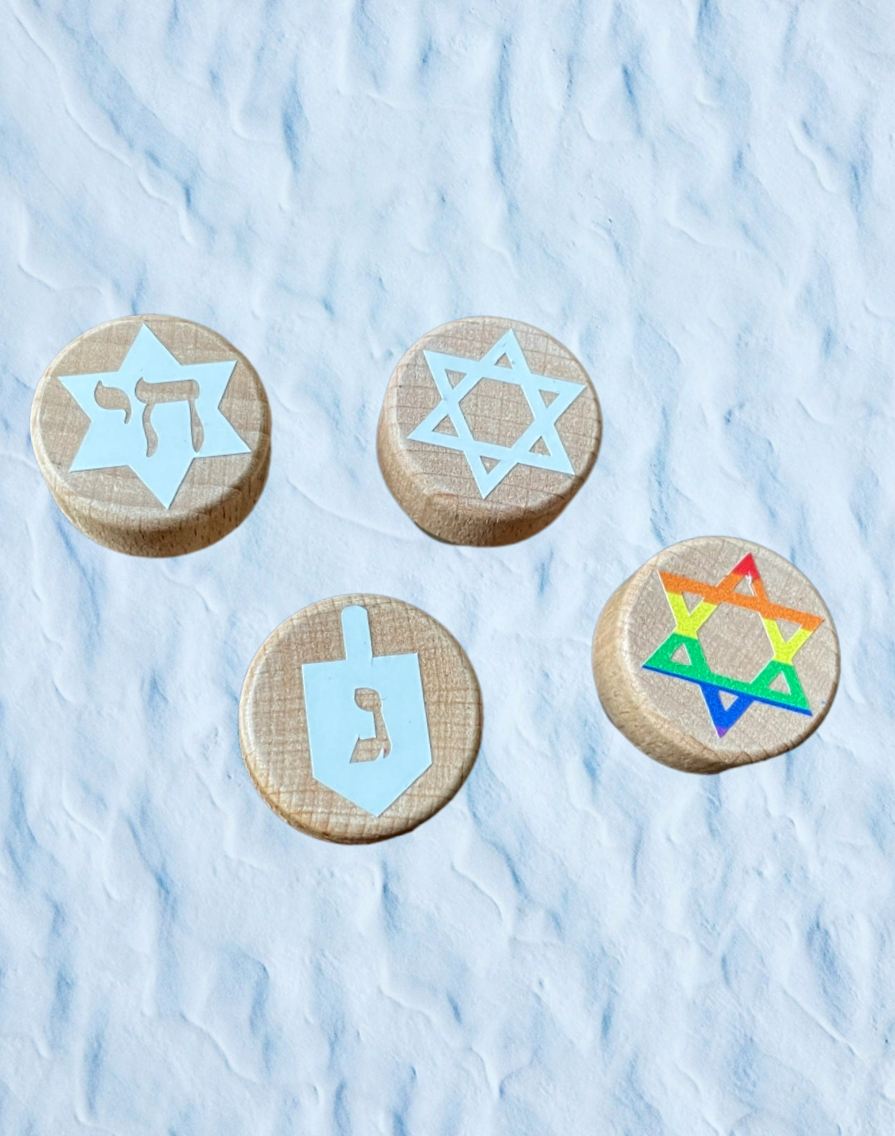 Jewish star and dreidel wine stoppers — wood and cork bottle stoppers with vinyl designs | Judaica Square Lakewood (view 5)
