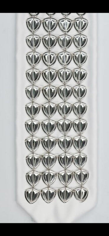 Big triangle sterling silver atarah with dot detail | Judaica Square Lakewood