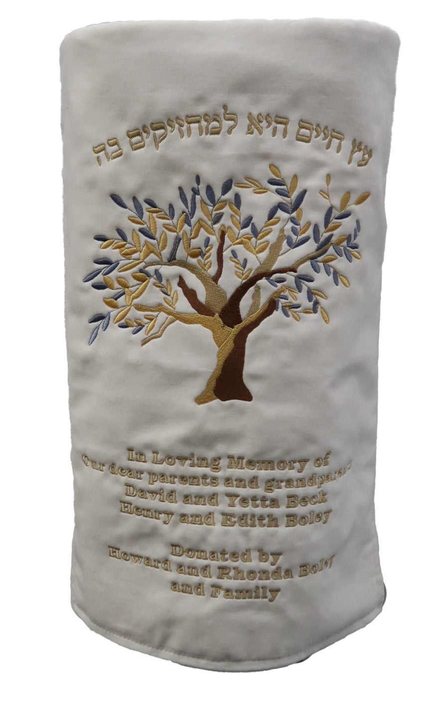 Personalization preview — Velvet Torah Mantel