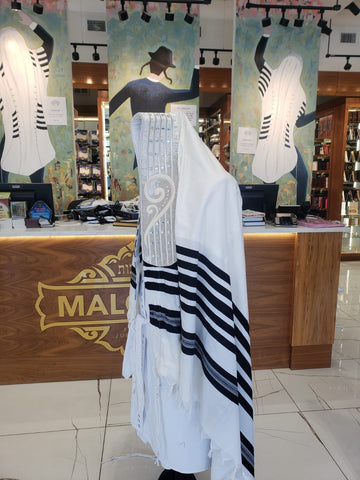 Custom white crushed velvet atarah with Swarovski crystals | Judaica Square Lakewood