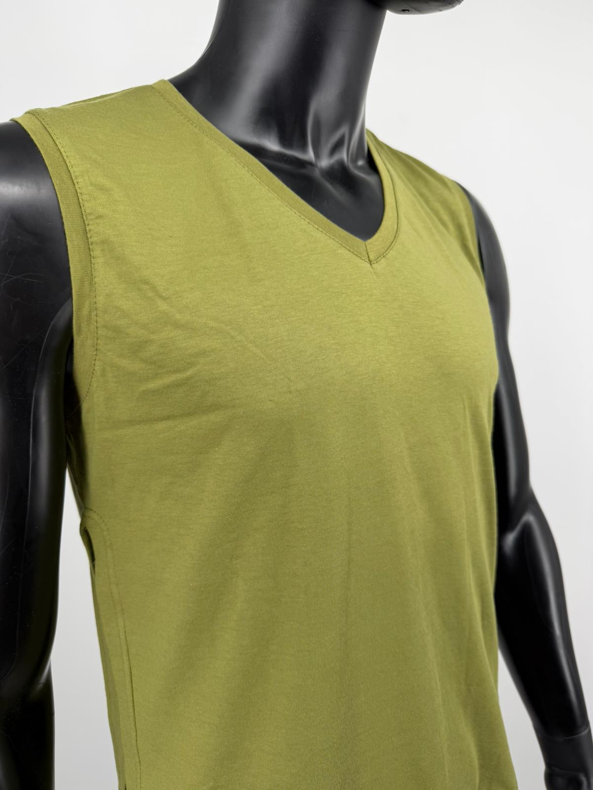 Green cotton tzitzit tank top side view