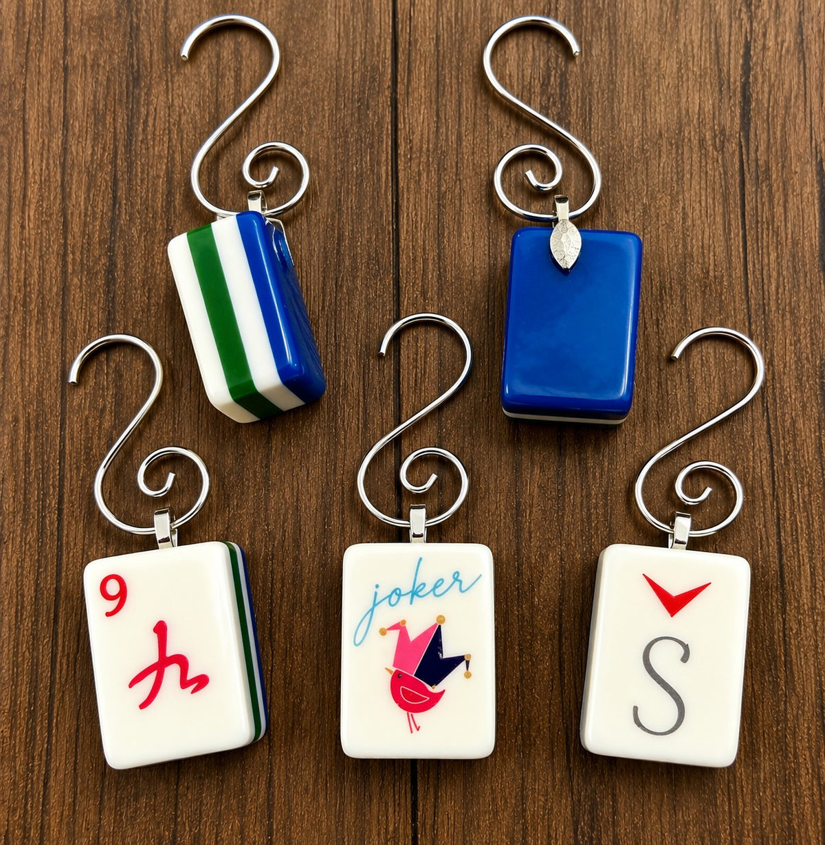 Genuine Mah Jong Tile Ornament, tile ornaments in green, blue and red designs (Navy)