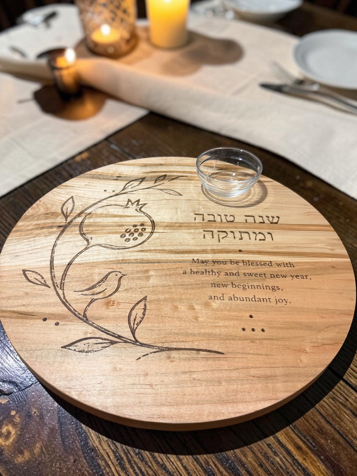 Rosh Hashanah Challah and Honey Board, Shana Tova board on dark table