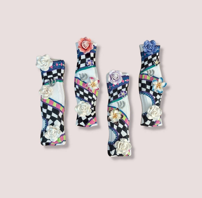 Checkered mezuzah case with flowers — modern painted MDF with silicone blooms | Judaica Square Lakewood