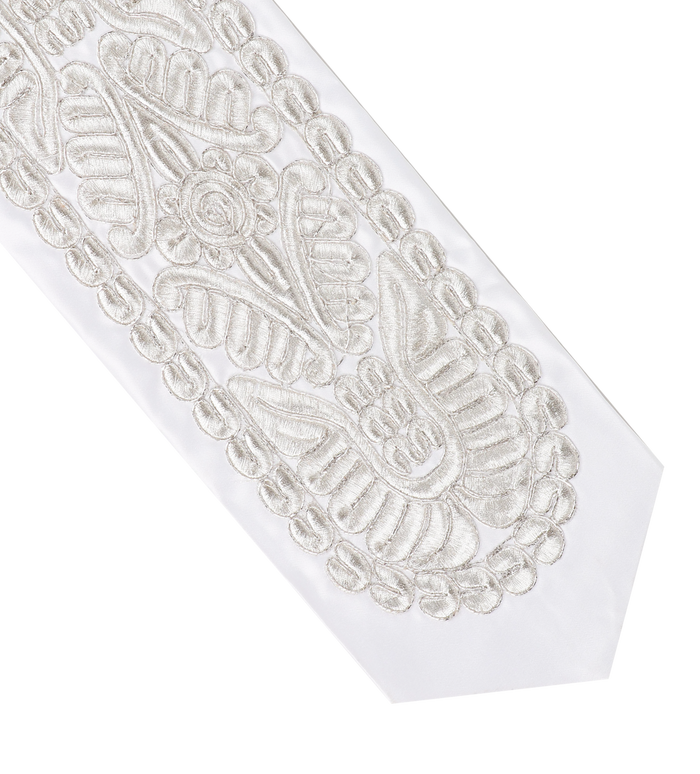 Gifluchten embroidered 4.5-inch atarah for tallis