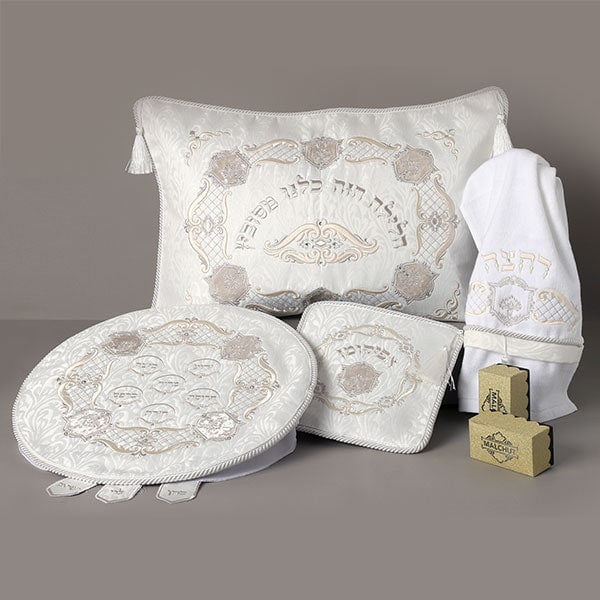 Pesach Seder Set - Embassy Collection #537 With Crystals - Pesach & Seder