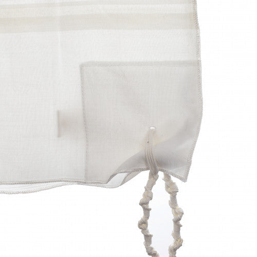 Wool White on White Adult 1 Hole Keshiras Sefardi Tzitzis - Image 2