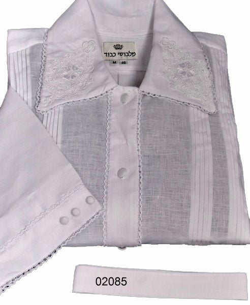 Pleated kittel with collar emblem lace 02085 | Judaica Square Lakewood