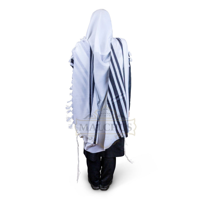 Kal Kanesher super light wool tallis with non-slip weave