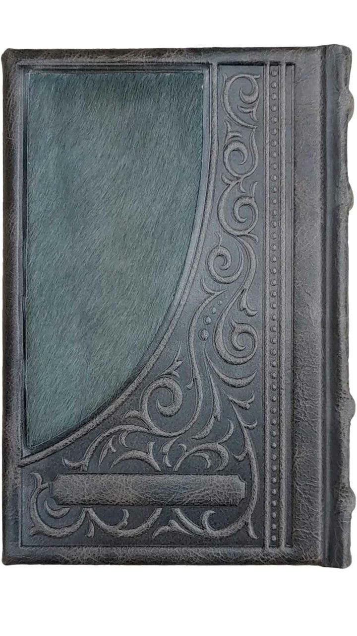 Alternate view of antique gray leather Oiz VeHudar machzor set with fur, design 1547
