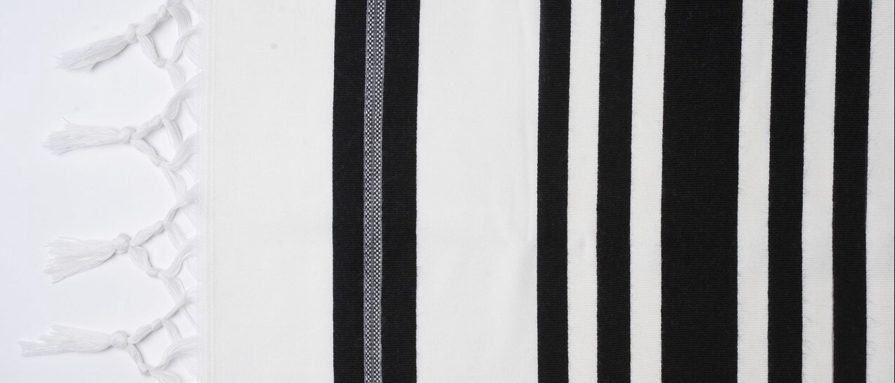 Genuine Tunisian-Turkish Wool Tallit - Image 2