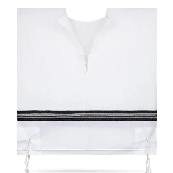 Wool Tzitzis for Boys, Slit Neck 2-Hole Keshiras Ashkenaz, Sizes 8-16