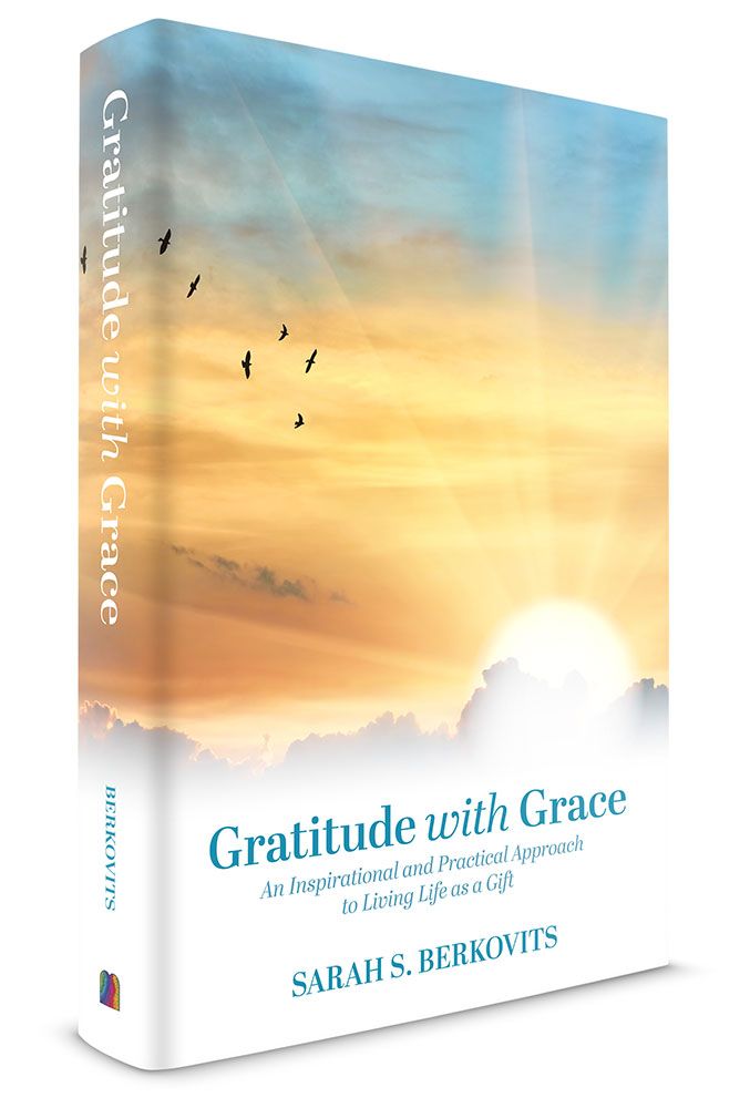3D view of Gratitude with Grace: An Inspirational and Practical Approach to Living Life as a Gift, hardcover edition