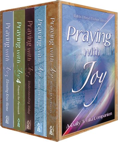 Praying With Joy: A Daily Tefilla Companion, 5-Volume Boxed Set — front cover Pocket Paperback | Judaica Square Lakewood