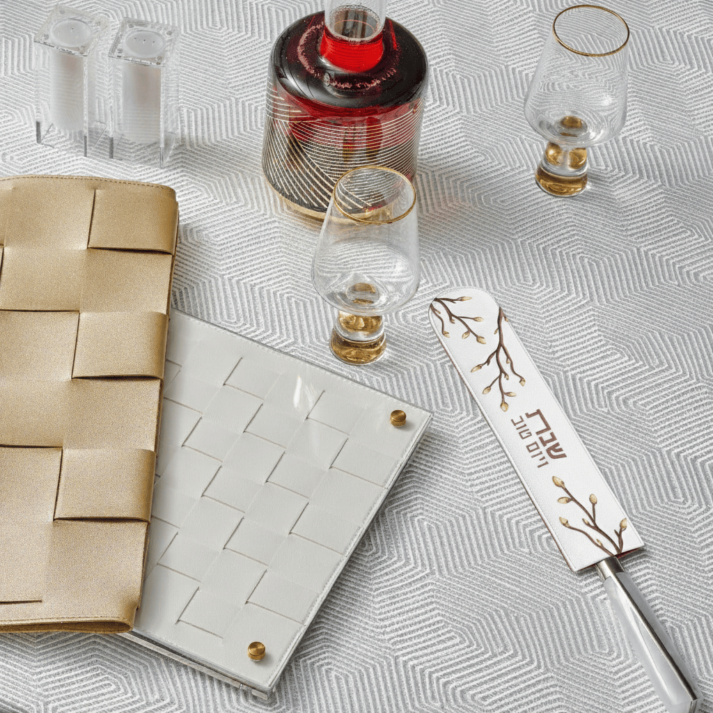 Embroidered Leaf Knife Blade Cover — detail view | Judaica Square Lakewood