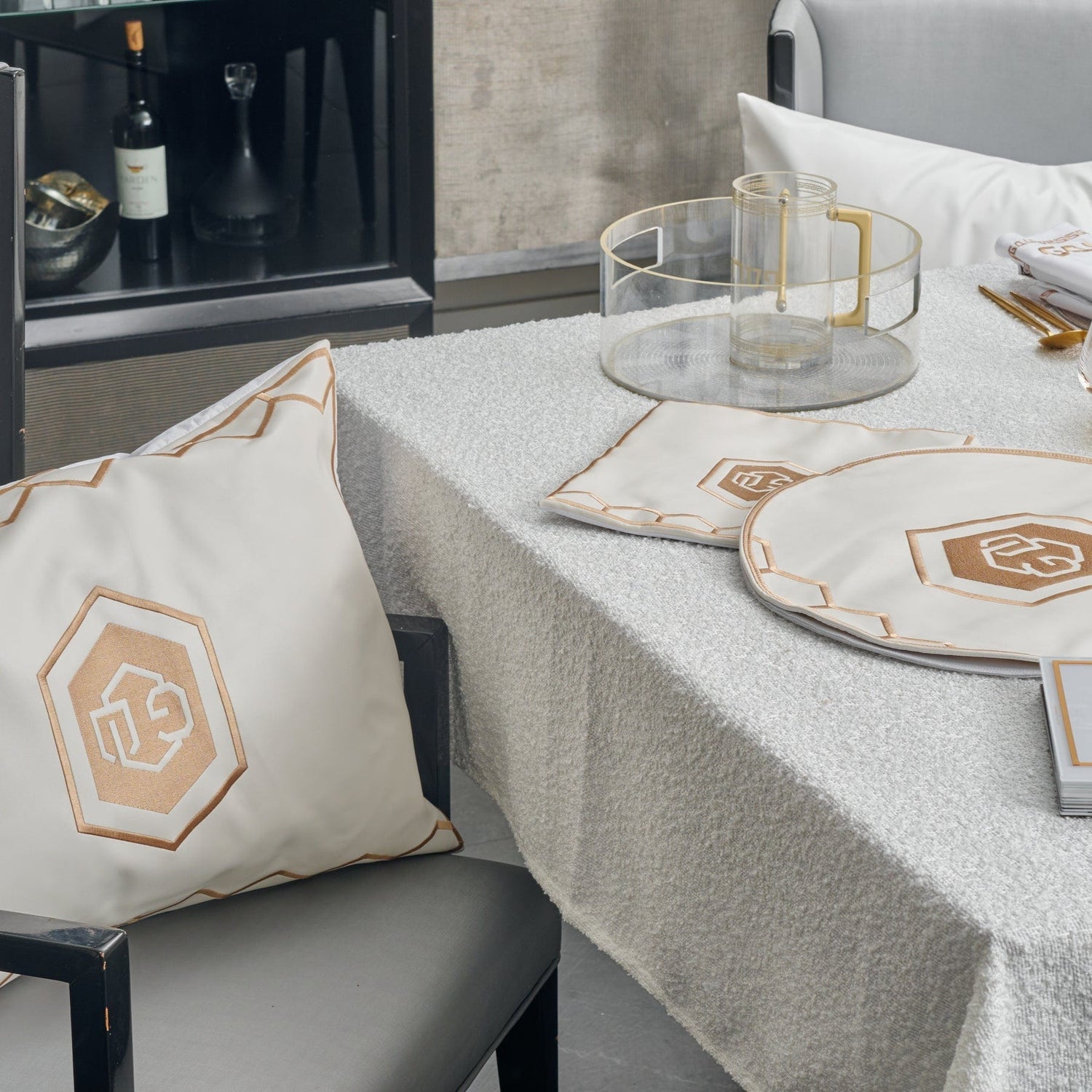 Hexagon Pesach Set — detail view | Judaica Square Lakewood