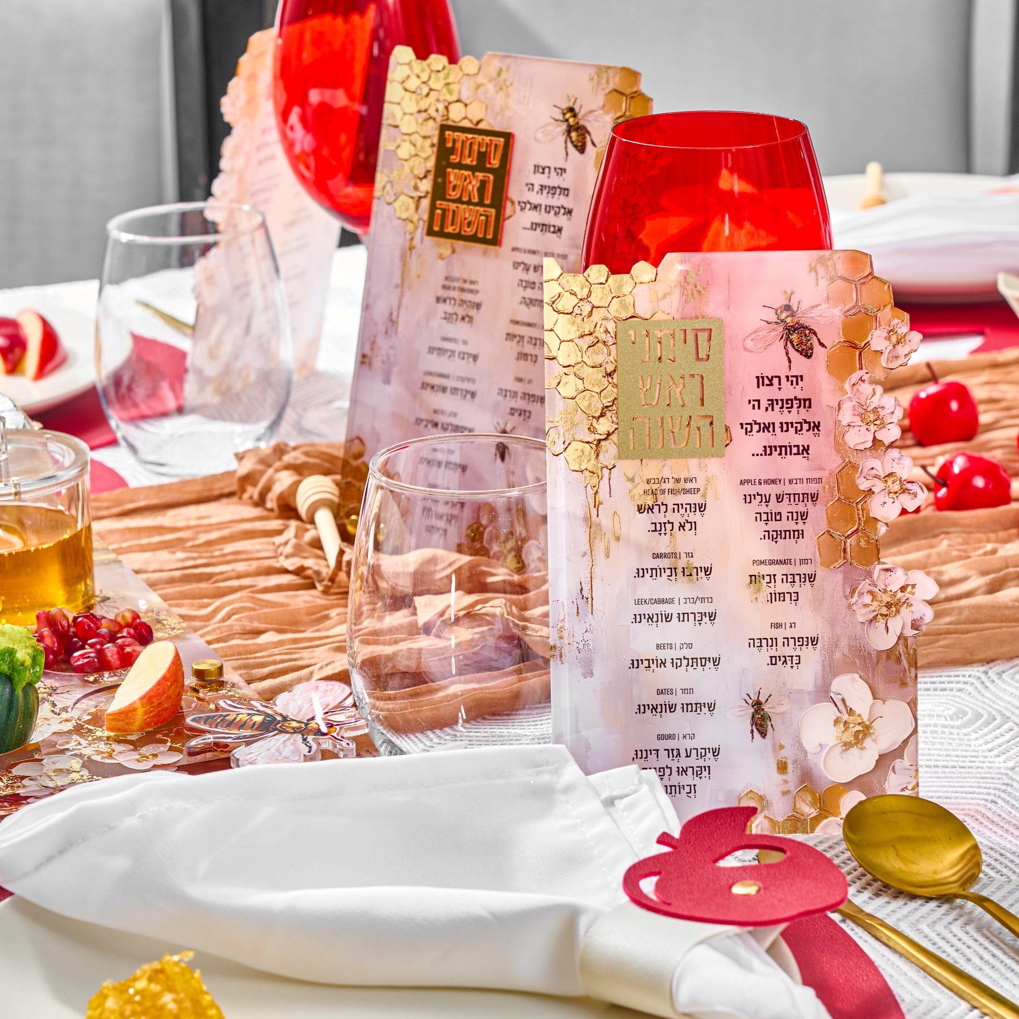 Honeycomb Simanim Card — detail view | Judaica Square Lakewood
