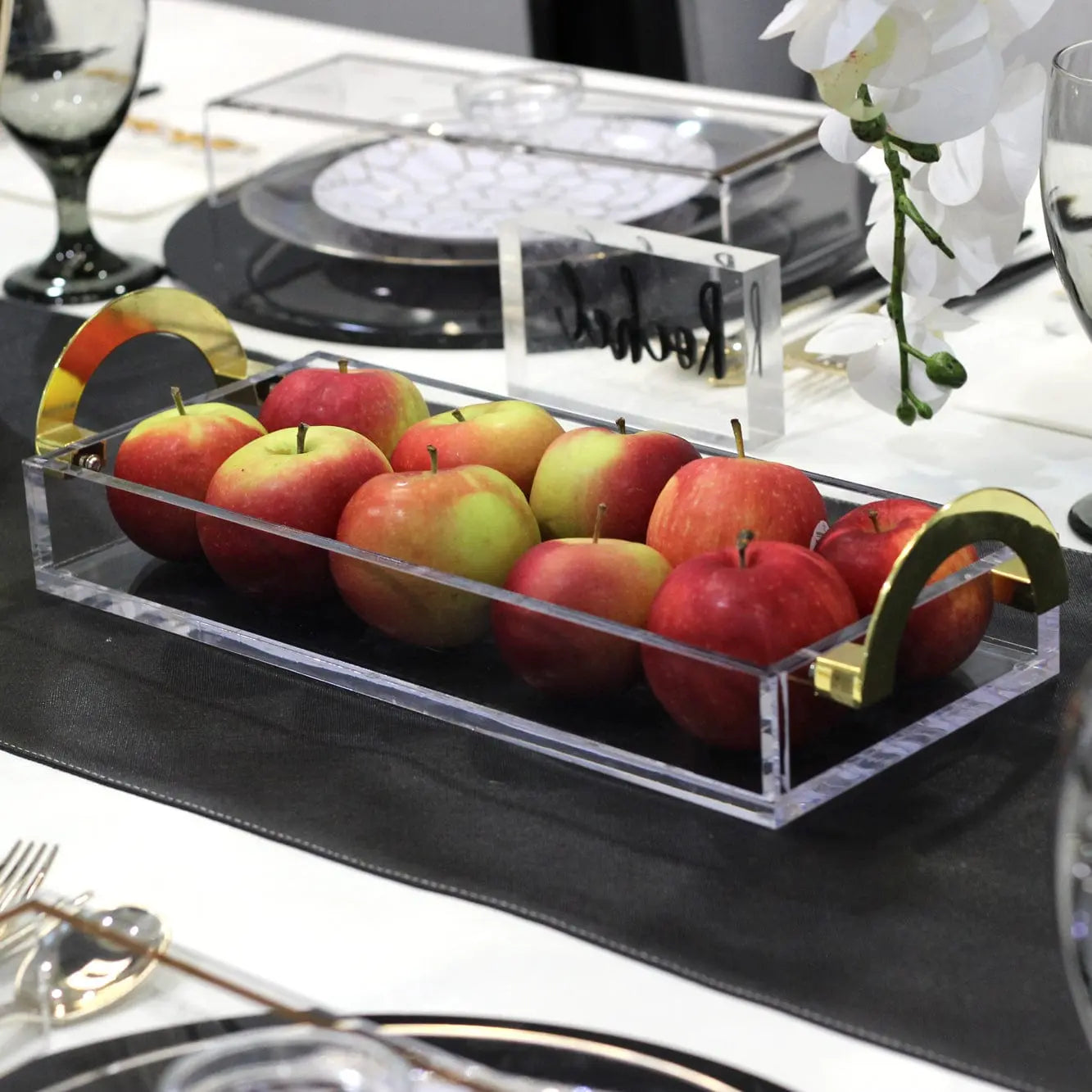 Luxe Bread / Towel Tray | Judaica Square Lakewood