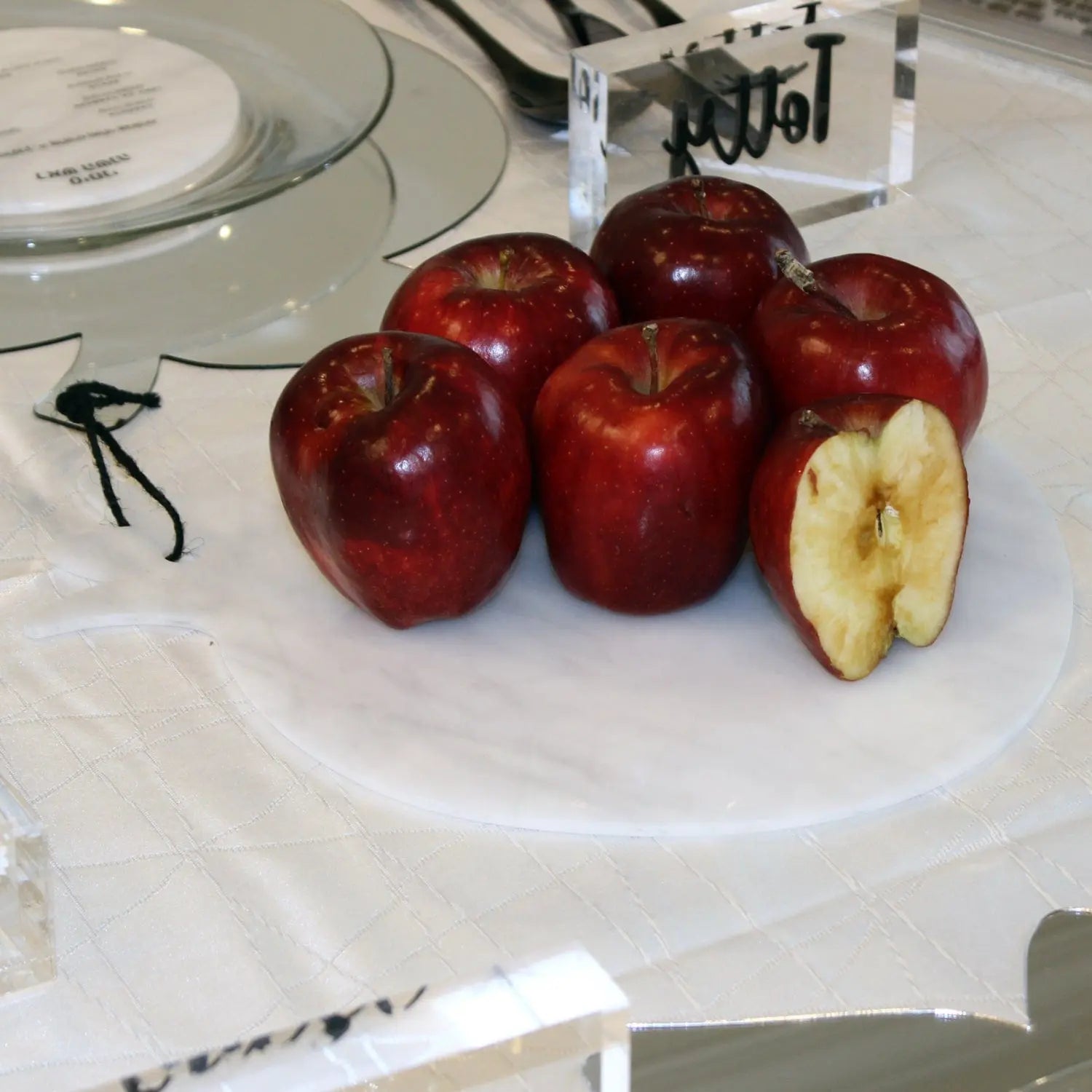Marble Rosh Hashanah Tablescape | Judaica Square Lakewood