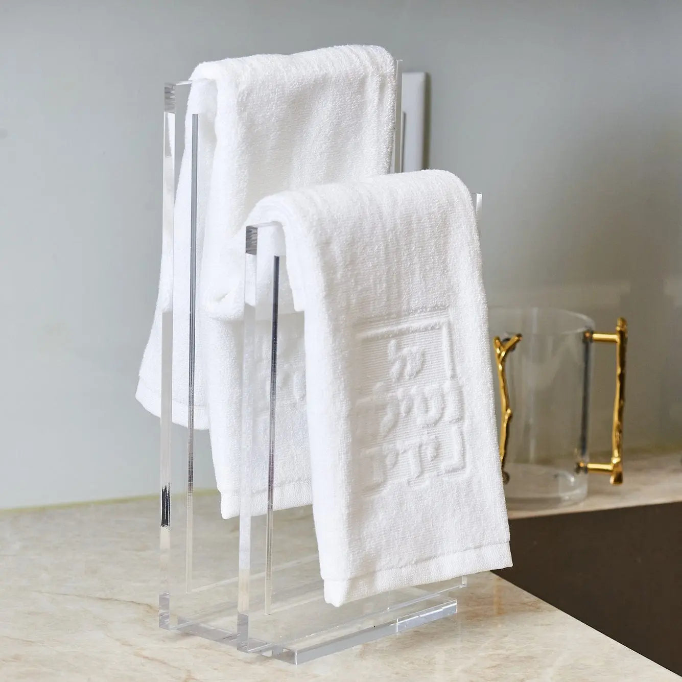 Modern Finger Towel Stand | Judaica Square Lakewood