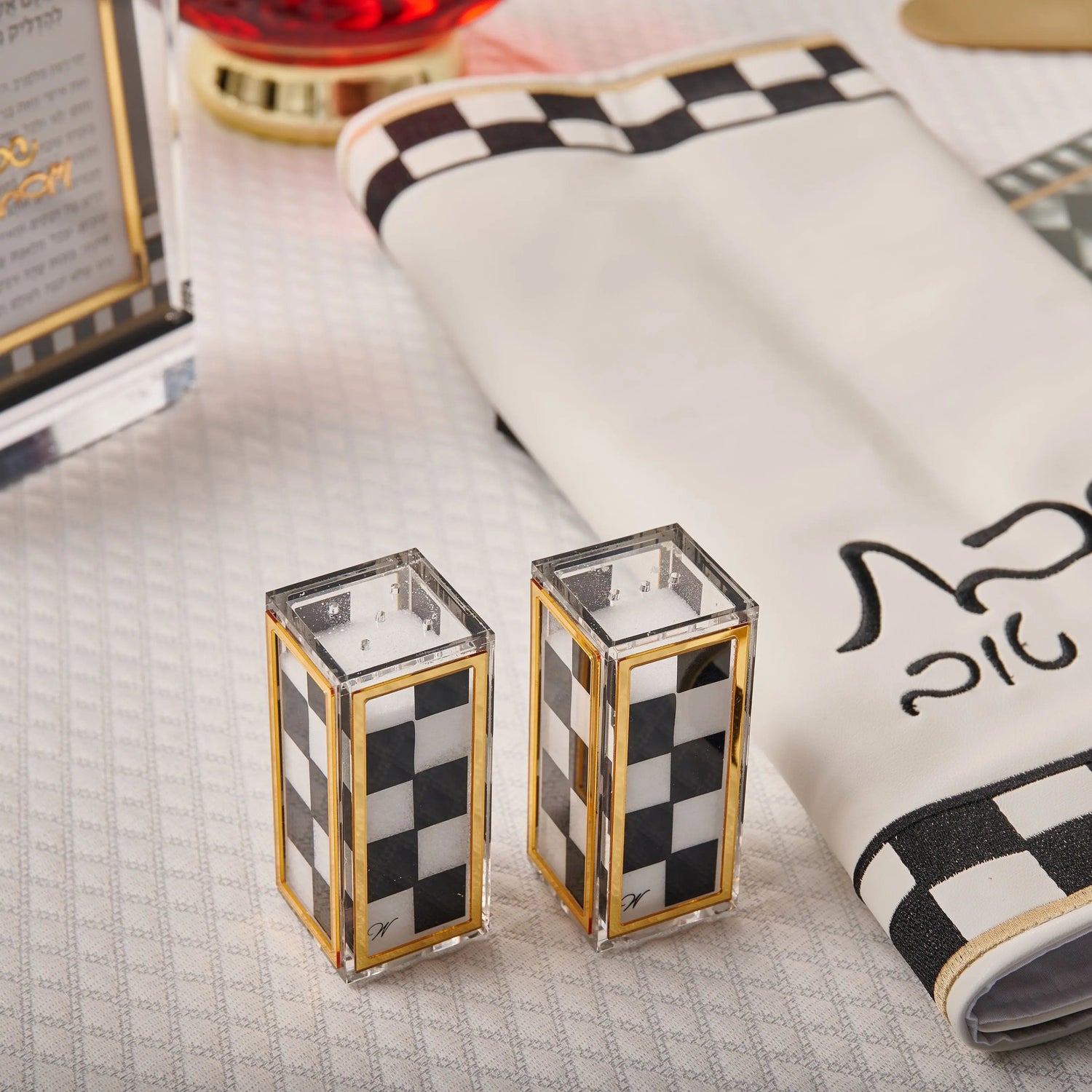 Onyx Salt Shakers | Judaica Square Lakewood