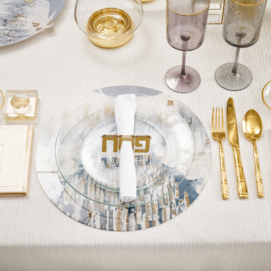 Elegant Painted Pesach Charger Plates: Decorative Seder Table Enhancements for Festivities