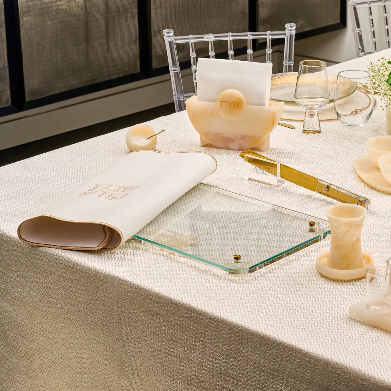 Pearlstone Challah Board — detail view | Judaica Square Lakewood