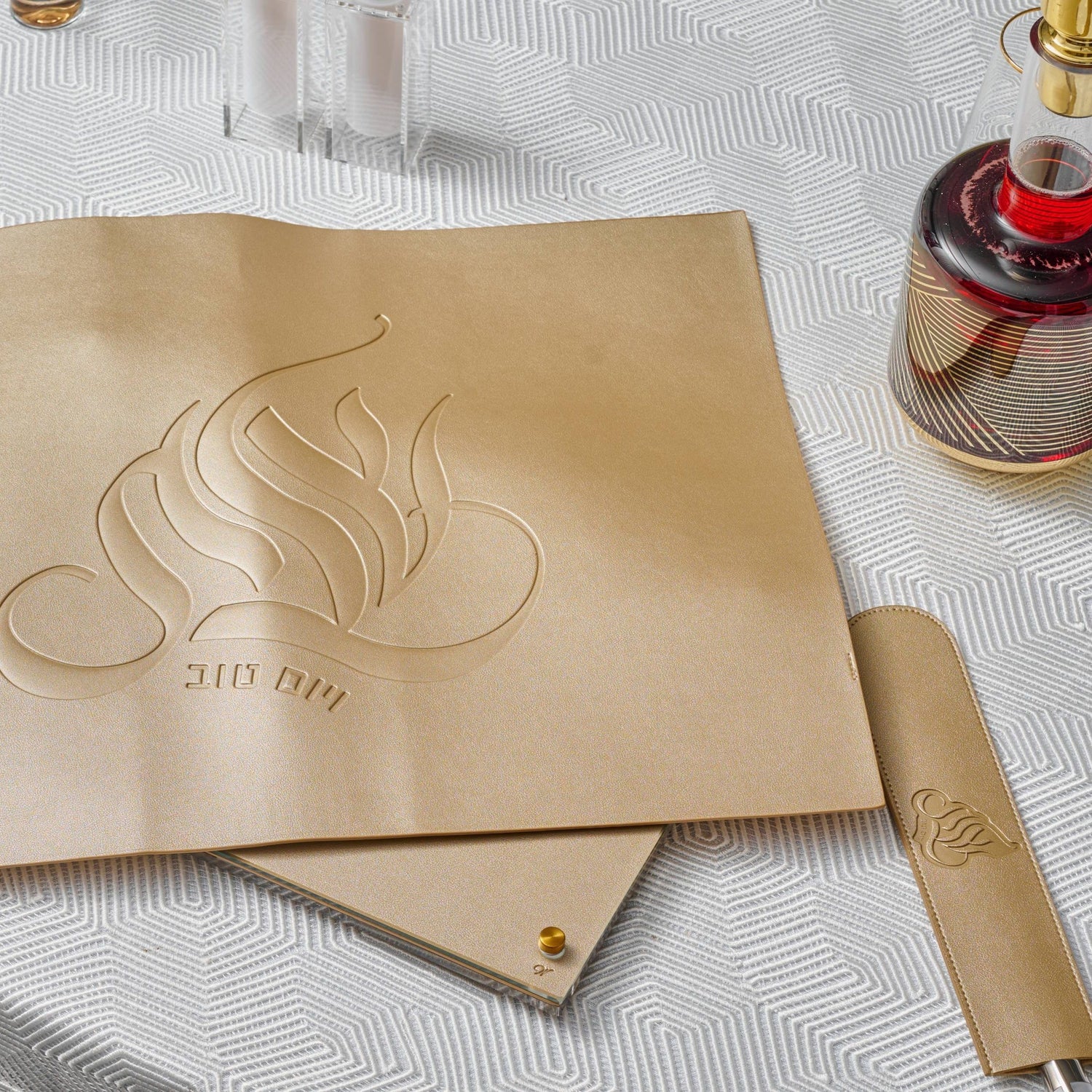 Regal Challah Board & Cover Set | Judaica Square Lakewood