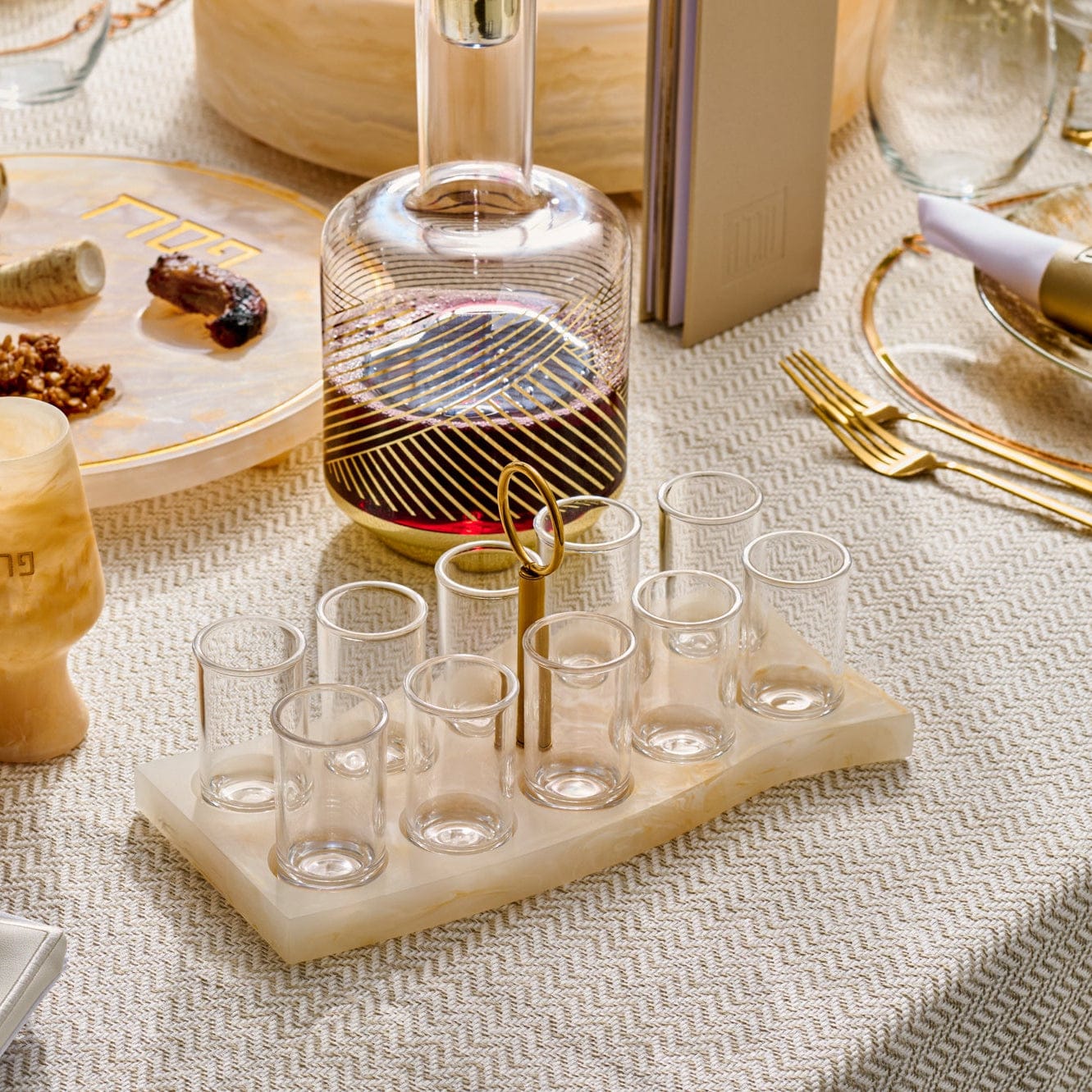 Resin Curve Liquor Set | Judaica Square Lakewood