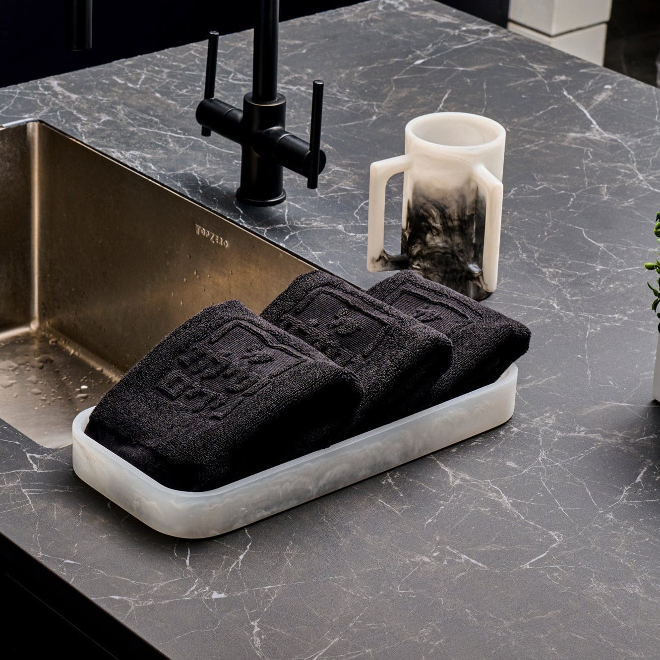 Resin Towel / Bread Tray | Judaica Square Lakewood
