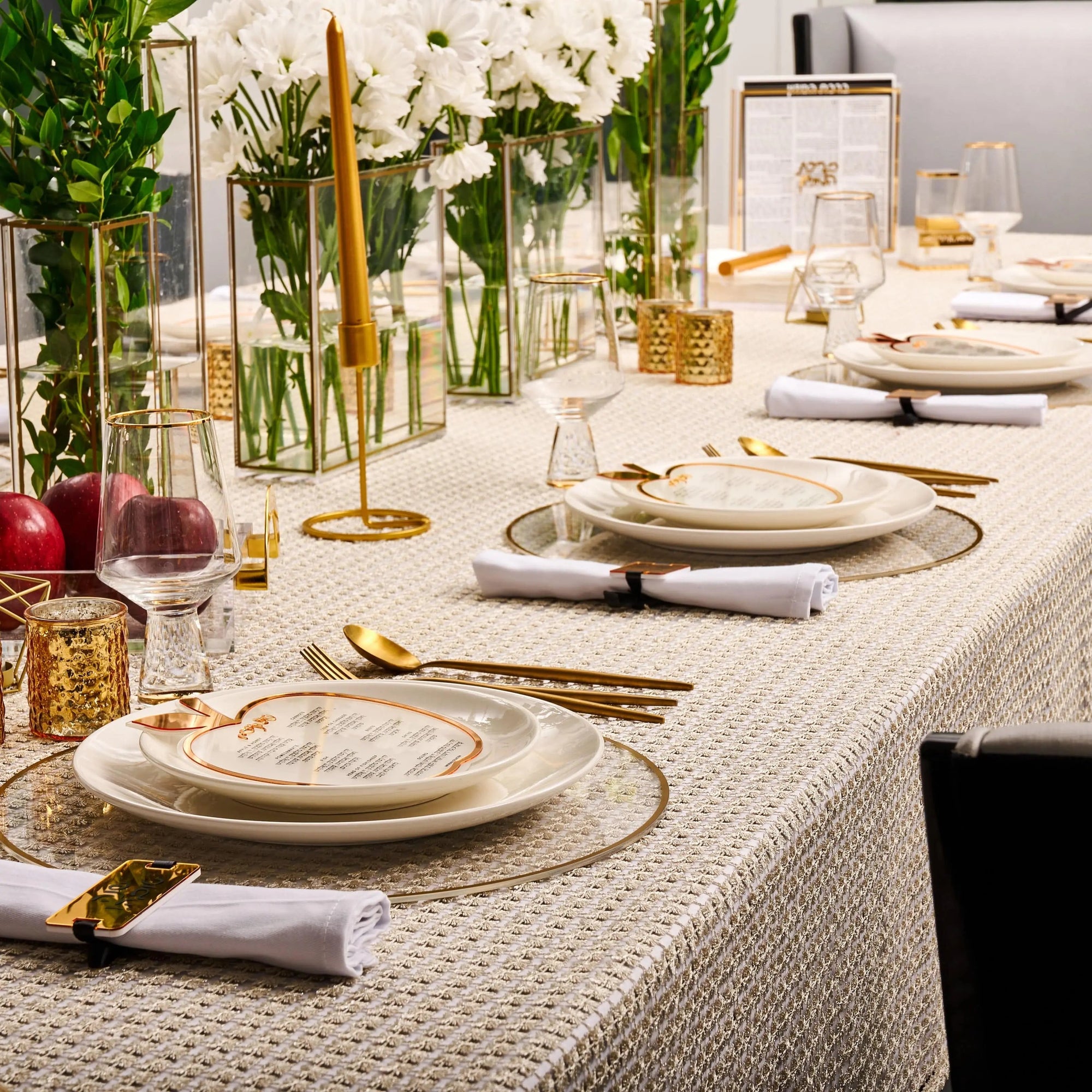 Rosh Hashana 2023 Classic Tablescape | Judaica Square Lakewood