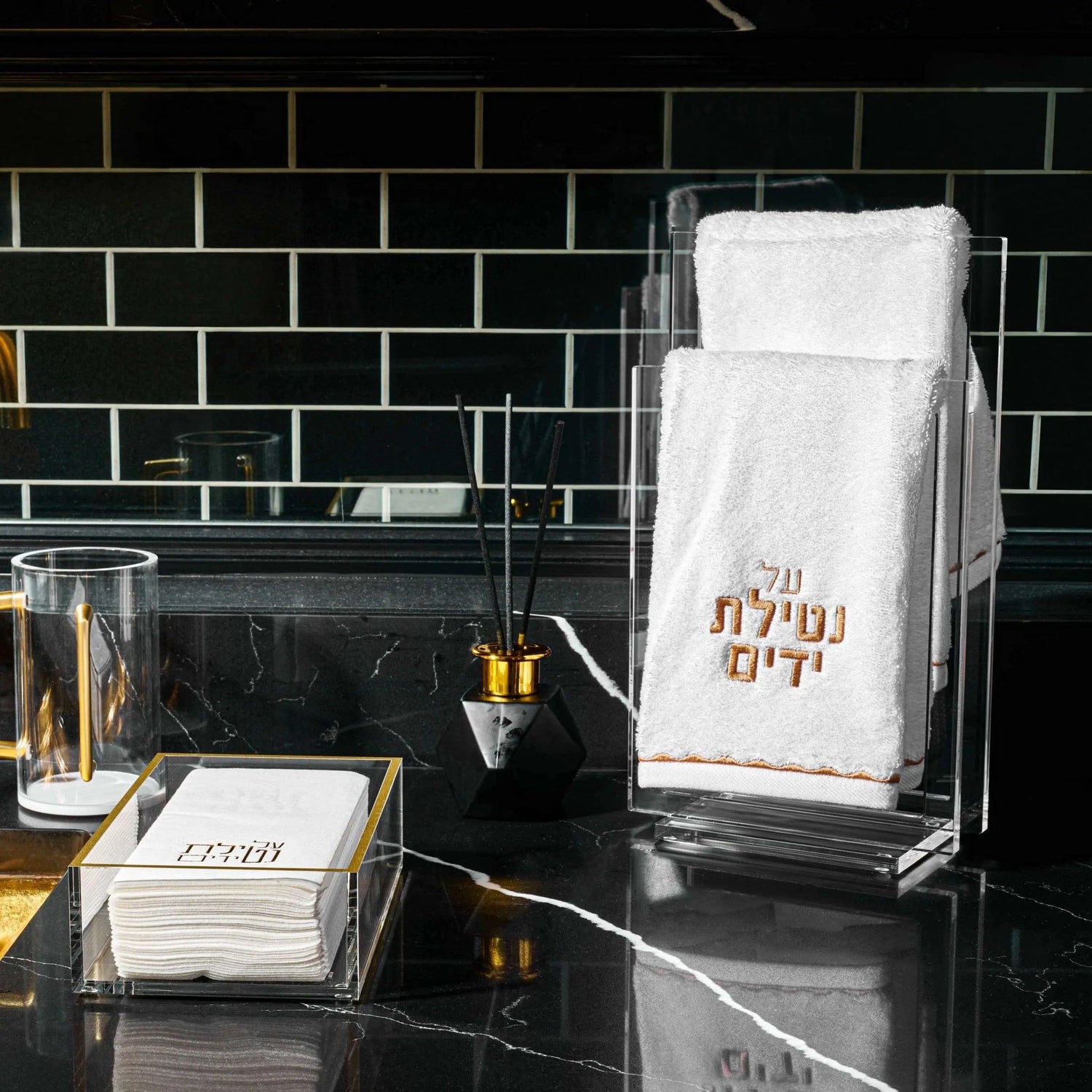 Scalloped Hand Towel | Judaica Square Lakewood