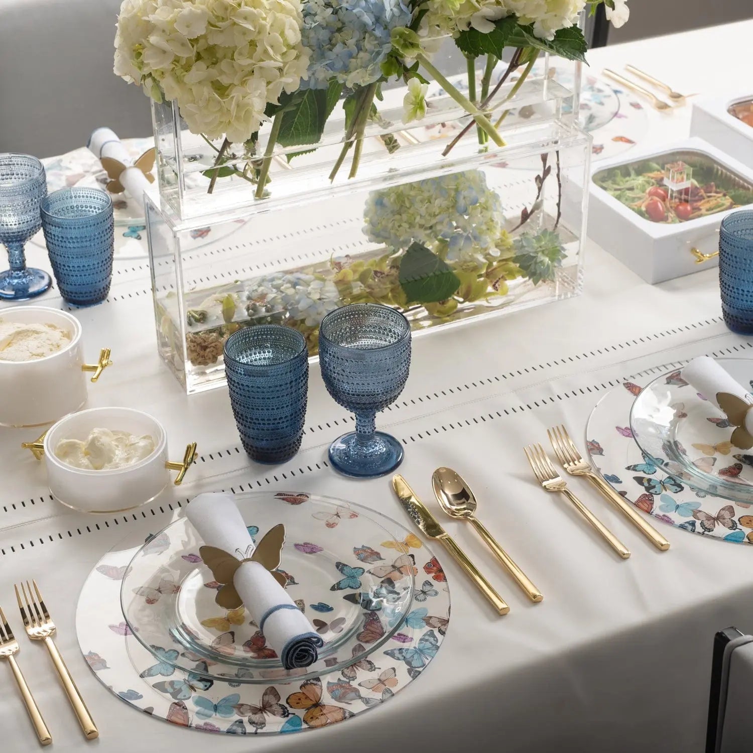 Shavuos Tablescape | Judaica Square Lakewood