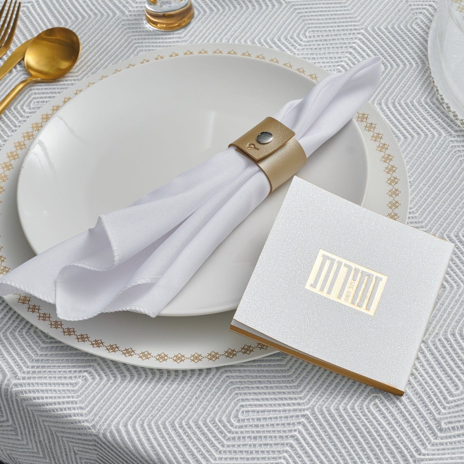 Square Softcover Leather & Lucite Zemiros Bencher Set | Judaica Square Lakewood