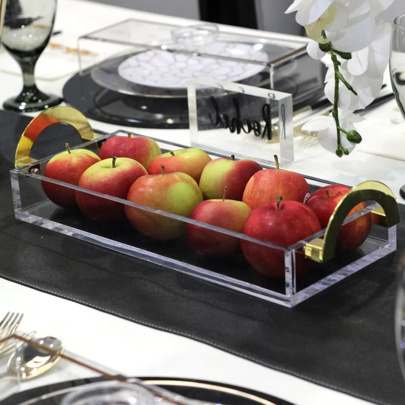 White & Gold Rosh Hashanah Tablescape | Judaica Square Lakewood