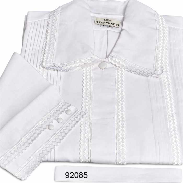 White Kittel — Double-Scalloped Lace